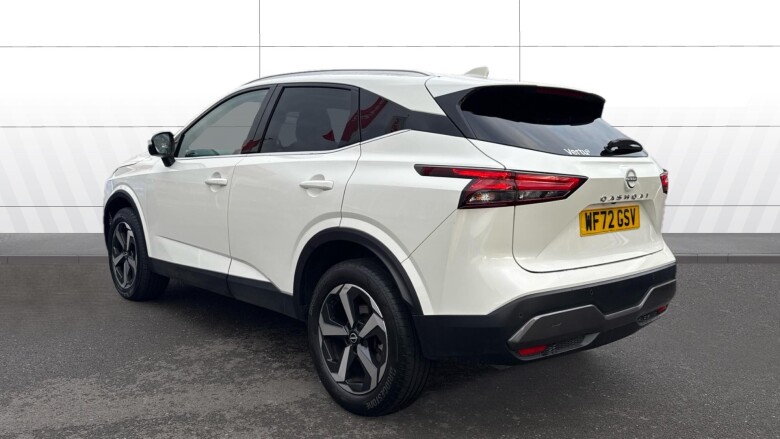 Nissan Qashqai 1.3 DiG-T MH N-Connecta 5dr Petrol Hatchback